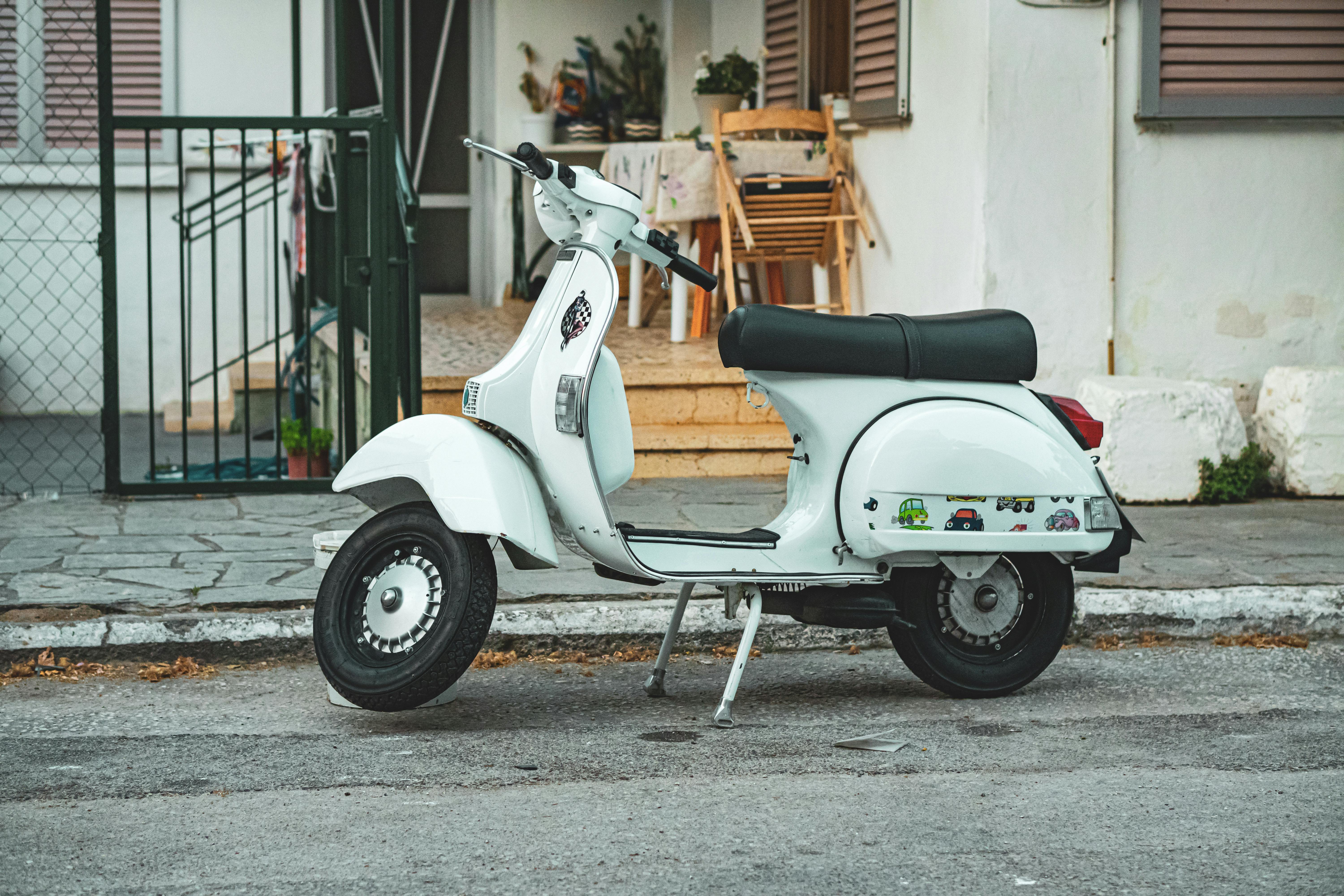 kuru kafa figürlü custom chopper motosiklet deposu